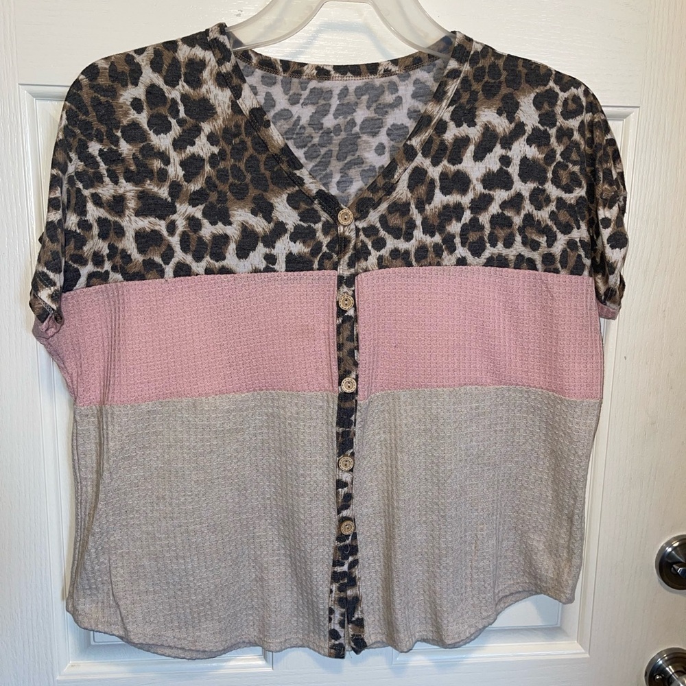 Women’s Top; size Large